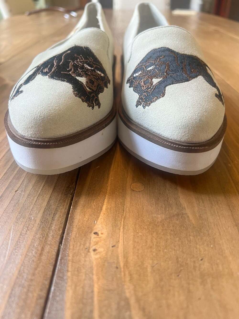 Australia Luxe Collective Panther Embroidered Suede Platform Loafers EUC - Picture 2 of 6